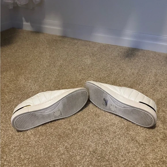 Aldo - Picture 2 of 3